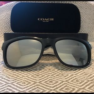COACH New Unisex Black/Back Matte Sunglasses.